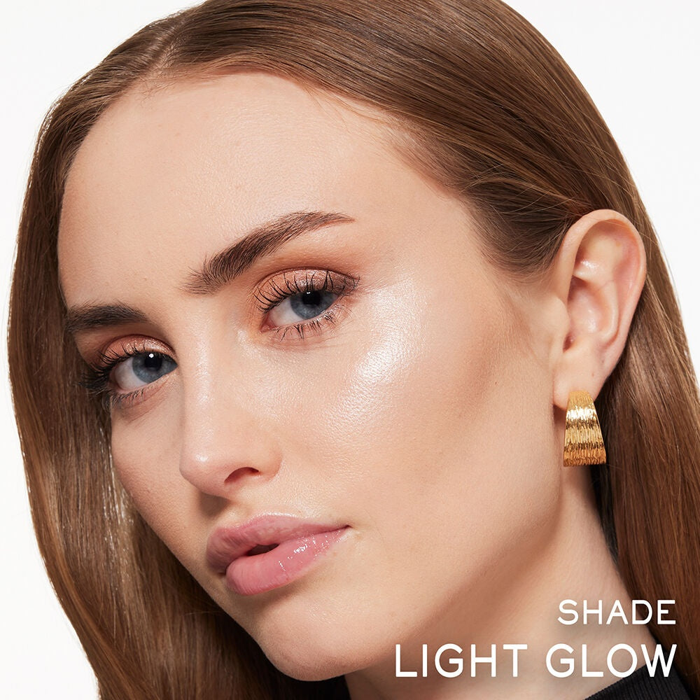 Teint Idole Ultra Wear C.E. Skin Transforming Highlighter